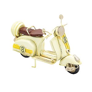 LAMBRETA EM MINIATURA CREME EM METAL 11X17X5CM