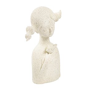 ESCULTURA MENINA COM PASSAROS EM RESINA BRANCO 28CM