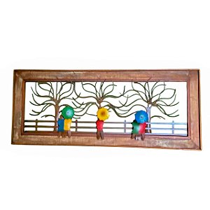 Quadro Pessoas com guarda chuva em metal moldura em madeira