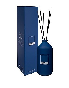 DIFUSOR DE PERFUME BLUE LOTUS LINHA PANTONE - 220ML LENVIE