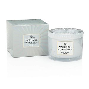 VELA VOLUSPA POTE P 60H CAIXA BOURBON VANILLE 312G