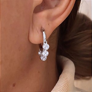 Brinco de Argolinha Pingente com Zircônias Rise Ródio Branco