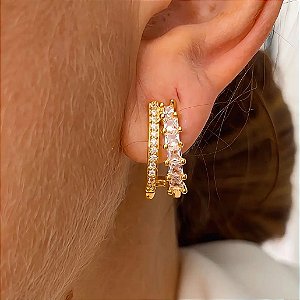 Brinco Argola Oval Petit Banhado a Ouro 18k