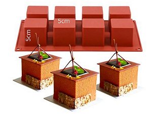 MOLDE DE SILICONE CUBOS 8 CAVIDADES PARA DOCES E SOBREMESAS