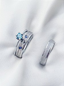 Par de aliança Diamantada com pedras + Solitário azul - Aço Inox