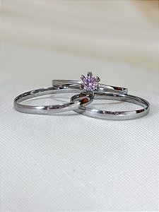 Par de Alianças Julieta 2mm + Solitário Rosa - Aço inox