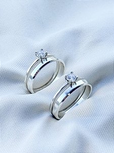 Par de Aliança Chanfrada + Solitários - Prata 950