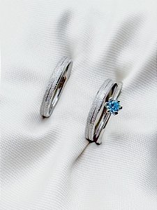 Par de Aliança Joy 3mm + Solitário Azul - Aço Inox