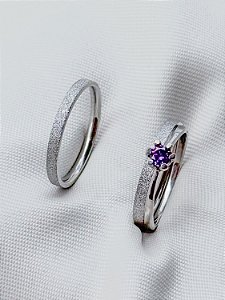 Par de Aliança diamantada 2mm + Solitário Roxo - Aço Inox