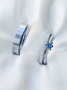 Par de Aliança Snow 2mm e 4mm + Solitário azul - Aço Inox