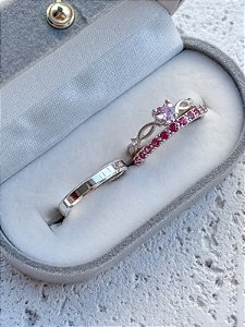 Par de aliança Nobre Chanfrada + Solitário Rapunzel rosa - Prata 950