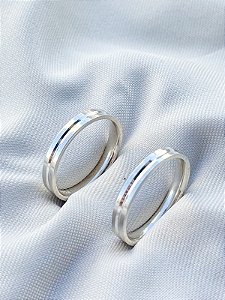 Par de Aliança Romênia 4mm - Prata 950