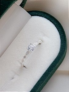 Anel Solitário Star Cristal - Prata 950