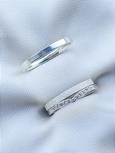 Par de Aliança Snow 2mm Diamantado + Solitário em v - Prata 950
