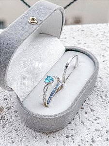 Par de alianças Polônia com pedra + Solitário Love azul - Prata 950