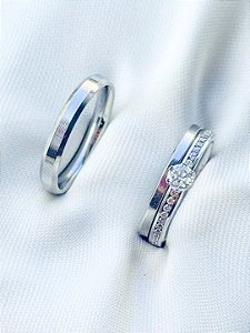 Par de Aliança Chanfrada e Holanda + Solitario Romance - Aço Inox