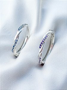 Par de Aliança Mônaco ELAS roxo e azul - Prata 950