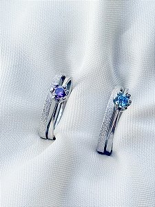 Par de aliança diamantada lover 2mm + Solitários azul e roxo - Aço Inox