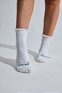 MEIA FEMININA CANO MÉDIO BABADO PICOT OFF WHITE