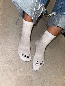 MEIA FEMININA COM PUNHO SOFT CANO MÉDIO BRANCA