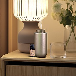 Aromatizador Olyra Wind Deluxe 10m² Champanhe Gold + Óleo Essencial 10ml