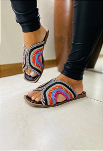 Rasteira Jess Detalhe em Cordas Coloridas Preta