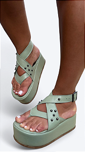 Sandália de Dedo Flatform Camila em Couro Verde Sálvia
