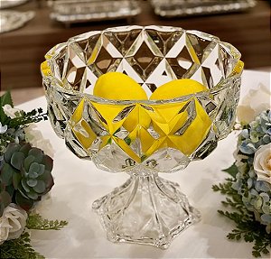Centro de mesa com 24 cm em cristal lapidado,  com pé,  Wolf