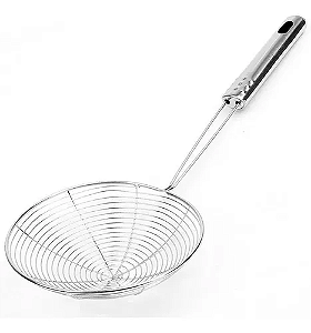 Escumadeira Fritura Aço Inox Batata Pastel 17cm Diâmetro