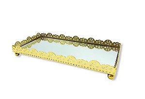 Kit Com 16 Bandejas Espelhada Retangular Cor Dourada Decoração De Mesa 20,5 cm