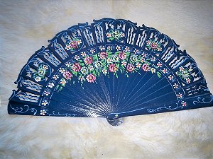 Leque Espanhol Vazado Azul A