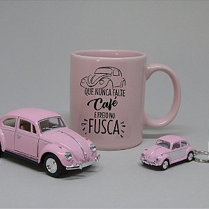 Kit Caneca, Chaveiro e Miniatura de Fusca - Que nunca falte café Rosa