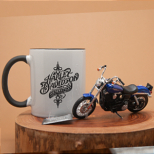 Kit Harley Davidson caneca e miniatura 2006 Dyna Street Bob.