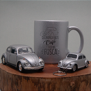 Kit Caneca, chaveiro e Fusca prata