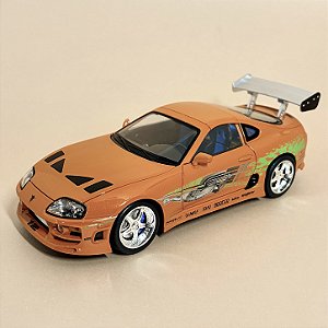Toyota Supra do Velozes e Furiosos - O ícone do tuning em miniatura