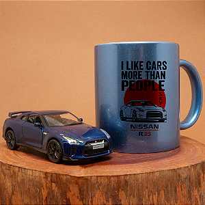 Kit Miniatura e Caneca Nissan Skyline R35 – Escala 1/36