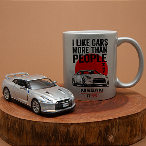 Kit Miniatura e Caneca Nissan Skyline R35 – Escala 1/36