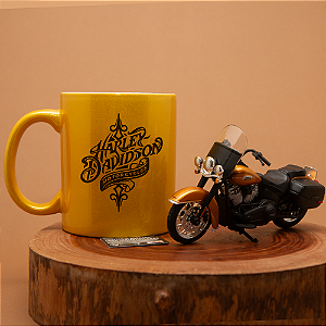 Kit Harley Davidson caneca e miniatura Heritage Classic 2023