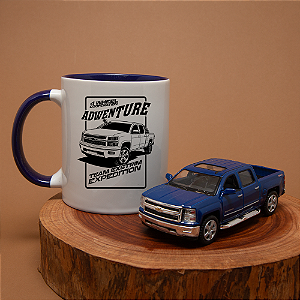 Kit Adventure Expedition – Caneca + Miniatura Chevrolet Silverado 2014