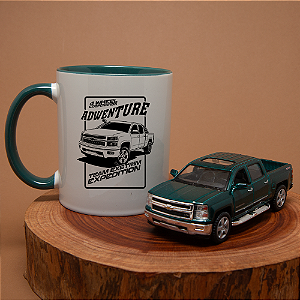 Kit Adventure Expedition – Caneca + Miniatura Chevrolet Silverado 2014