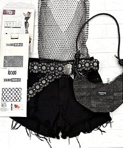 Blusa/cropped arrastão com strass