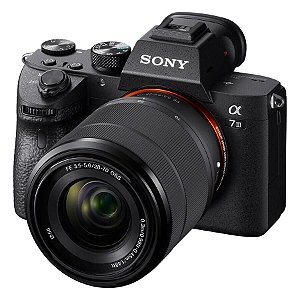 Sony Alpha a7 III com Lente 28-70mm