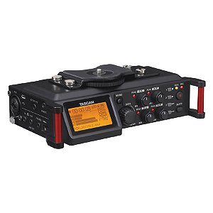 Tascam DR-70D Gravador com Microfones Omni Integrados
