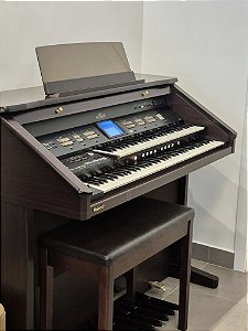 Órgão Eletrônico Roland Atelier AT60S Conservadissimo. Banco, manuais e garantia!