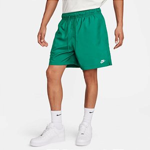 Shorts Nike Club Flow Verde