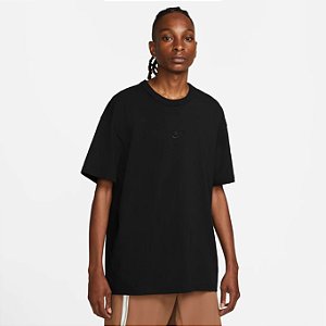 Camiseta Nike Essentials Premium Preta