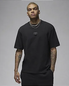 Camiseta Jordan Flight Essentials Preta