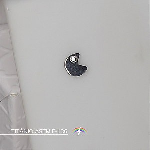 Labret pac man - Titânio ASTM F-136