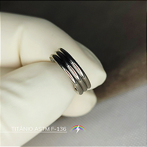 Segmento triplo linear - Titânio ASTM F-136