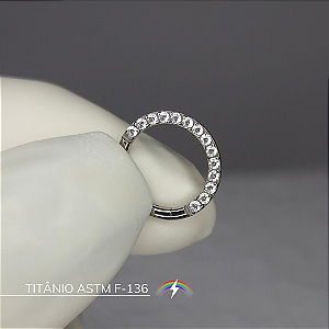Segmento cravejado frontal - Titânio ASTM F-136